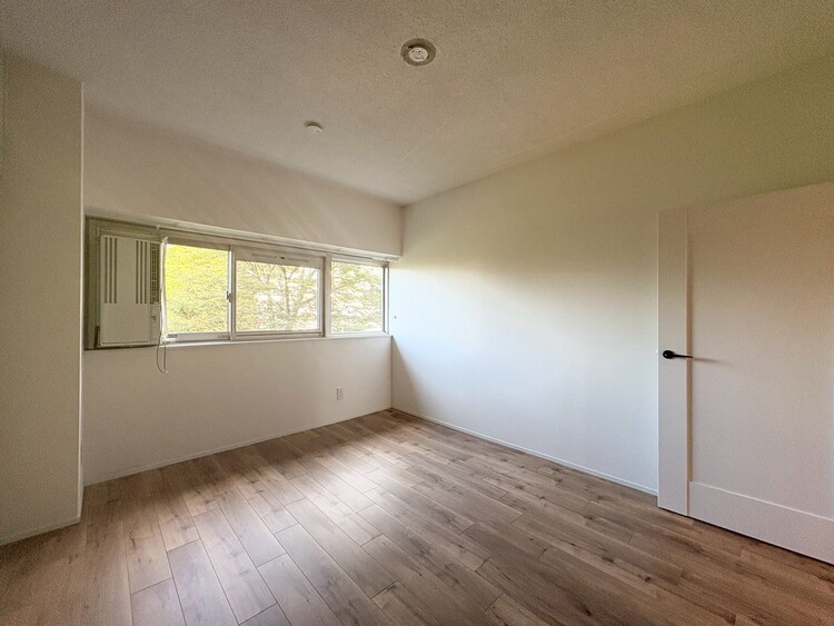 その他 清かで艶やかな時間をもたらしてくれる室内です。