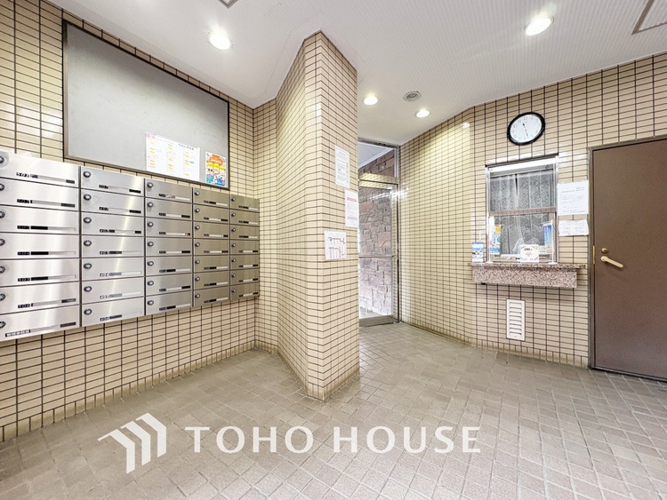 エントランス 陽だまりに満ちたくつろぎの空間を演出します。