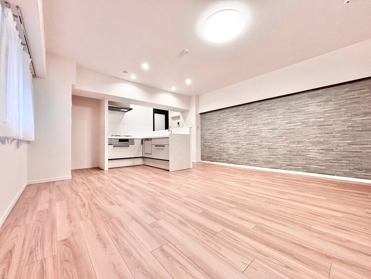 居間 充実した生活は伸びやかな居室空間から始まります。