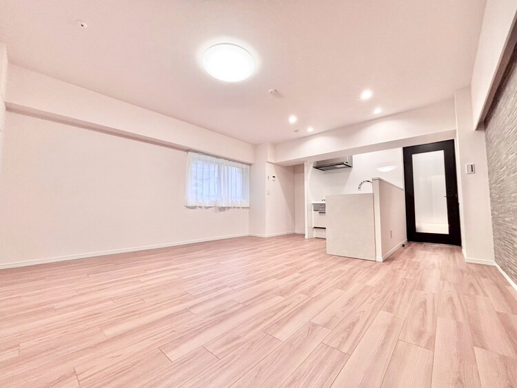 居間 シンプルな内装と偏り過ぎないデザインで統一しました。