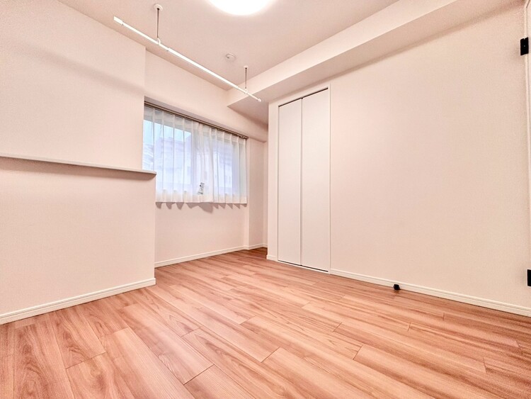 子供部屋 清かで艶やかな時間をもたらしてくれる室内です。