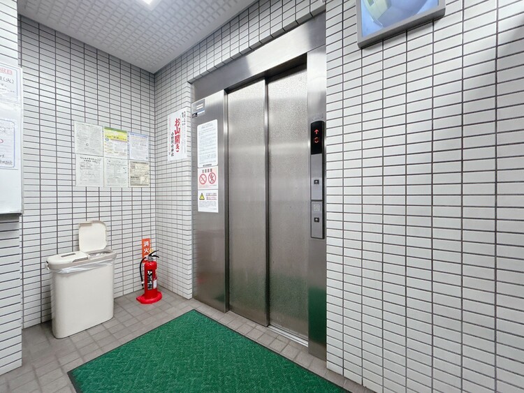 その他 エレベーター完備のため荷物が多くなっても安心。