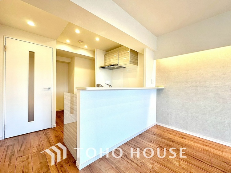 内装 現在改装中◆扉を◆開くとこの景色。家族の”おかえり”の声が聞こえてきそう。