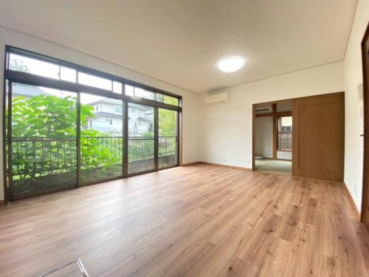 居間 【2025年10月撮影】