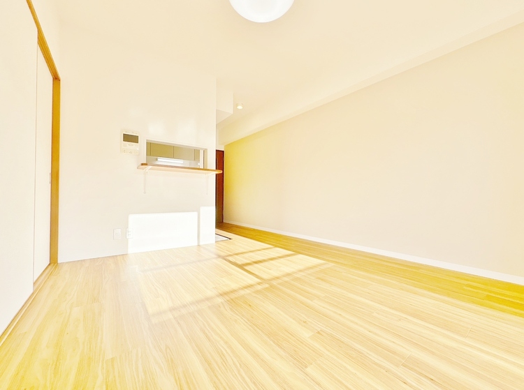 居間 豊かな居住性と、安心感を満たすクオリティが見事に調和した住空間。