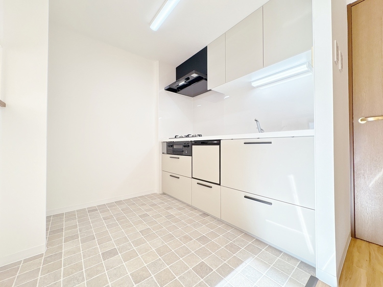 キッチン 洗練されたスタイリッシュなデザイン性と使いやすさを備えた仕様。