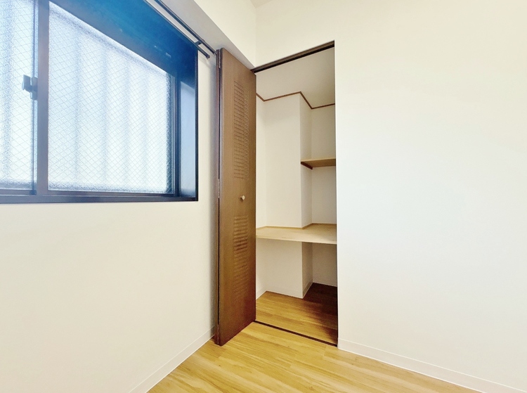 収納 居室にはクローゼットがあり、荷物もスッキリ収納して快適にお過ごしいただけます。