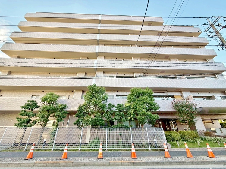 外観 資料には掲載していない情報が、現地にはたくさんあります。是非一度、現地をご確認ください。