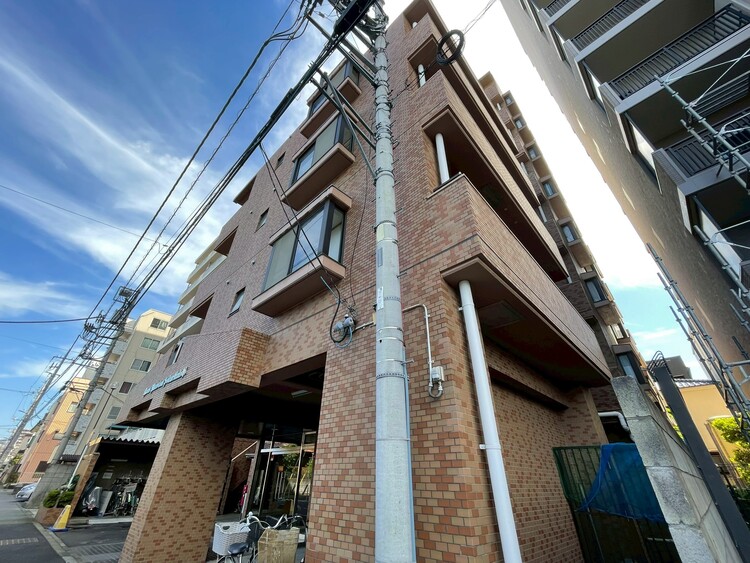 外観 資料には掲載していない情報が、現地にはたくさんあります。是非一度、現地をご確認ください。