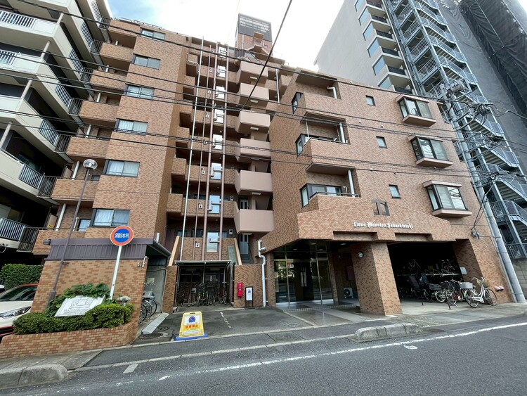 外観 現地に足をお運びいただいた際には、周辺散策などをお勧めいたします。