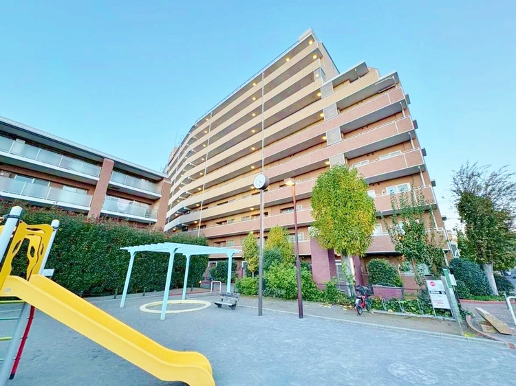 外観 資料には掲載していない情報が、現地にはたくさんあります。是非一度、現地をご確認ください。