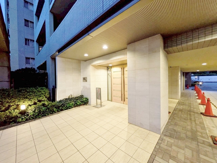 エントランス エントランスは、毎日の行き帰りで使う大事な空間です。