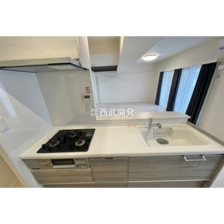 キッチン ＣＧ加工により家具、備品を消しています。