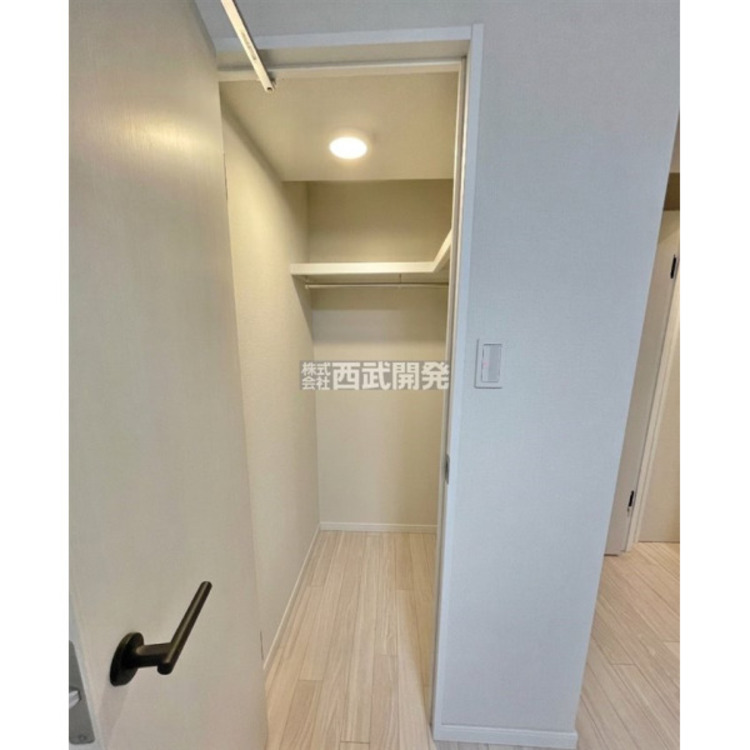 収納 ＣＧ加工により家具、備品を消しています。