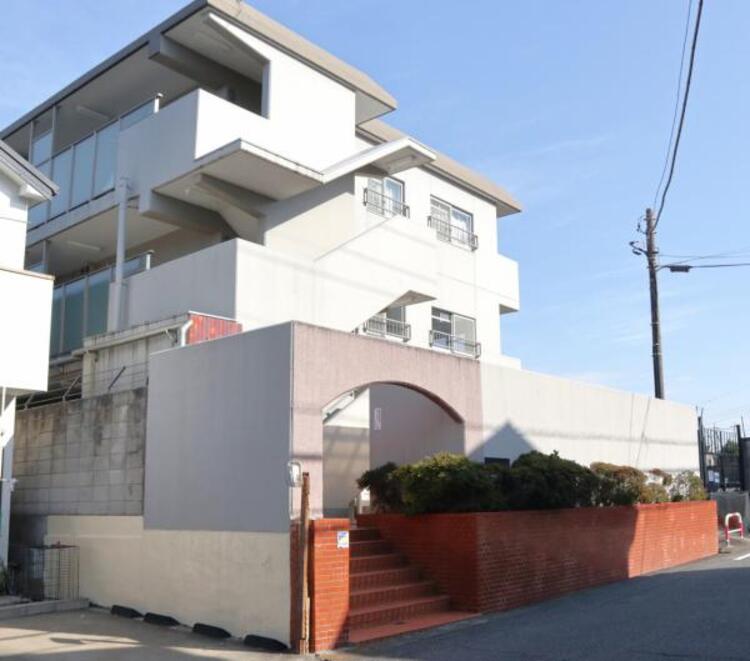 外観 「長津田」徒歩13分　生活に便利な設備・仕様を揃えた快適住宅です。