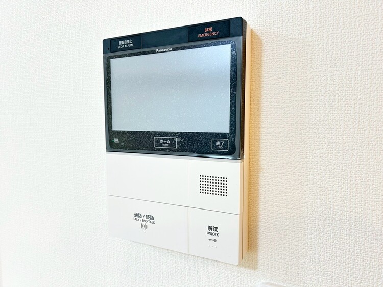 その他 誰が来てもわかる様にモニター付きインターホンを設置。
