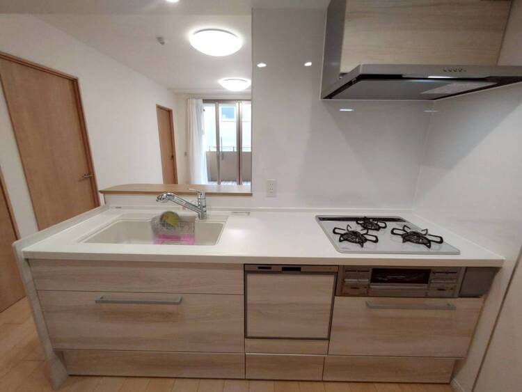 その他 開放感のあるキッチンスペース。調理をしながら、会話も弾みそうですね。