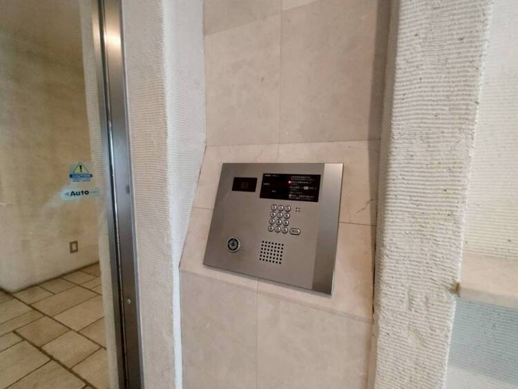 その他 オートロックついていますので、セキュリティ面でも安心です。