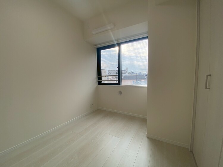 その他 清かで艶やかな時間をもたらしてくれる室内です。