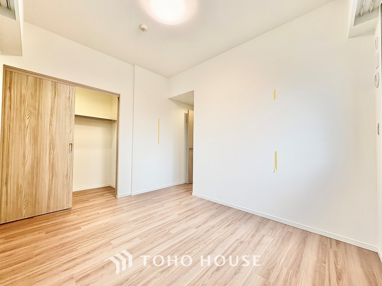 内装 【Entrance of your life】明るい玄関が家族を迎え入れる。今日はどんな一日が待っているんだろう。皆どんな一日を終えて帰ってくるんだろう。