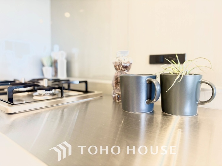 キッチン 【KITCHEN】◆家族のおはよう◆の声を笑顔で迎えてあげられるシステムキッチン。朝ごはんが楽しみでちょっと早起きしたくなるんです。