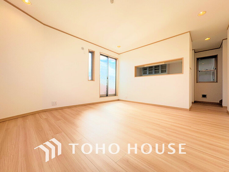 内装 ゆったりとくつろげる上質なリビングダイニングは、あなたの暮らしに価値のある時間を演出してくれます