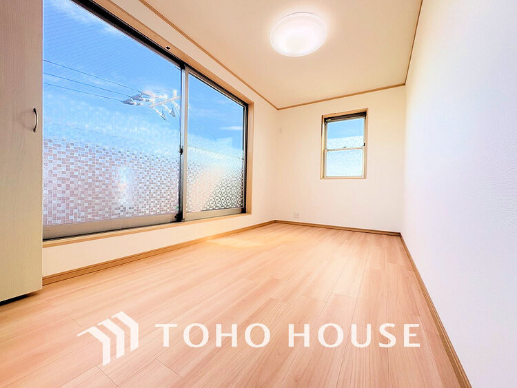 内装 シンプルですっきりとした室内は飽きのこない居心地の良い雰囲気