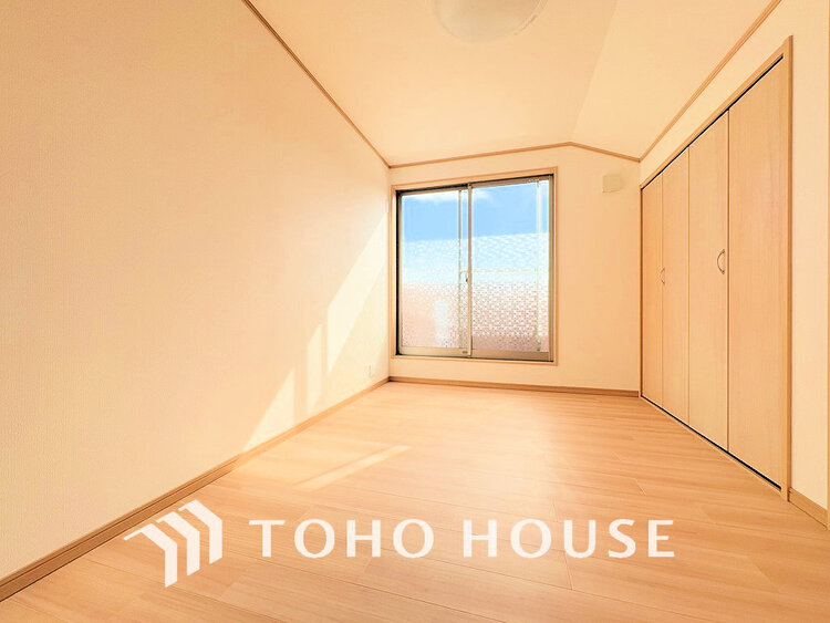 内装 家具の配置のし易い室内です。趣味の部屋としても充分な広さです