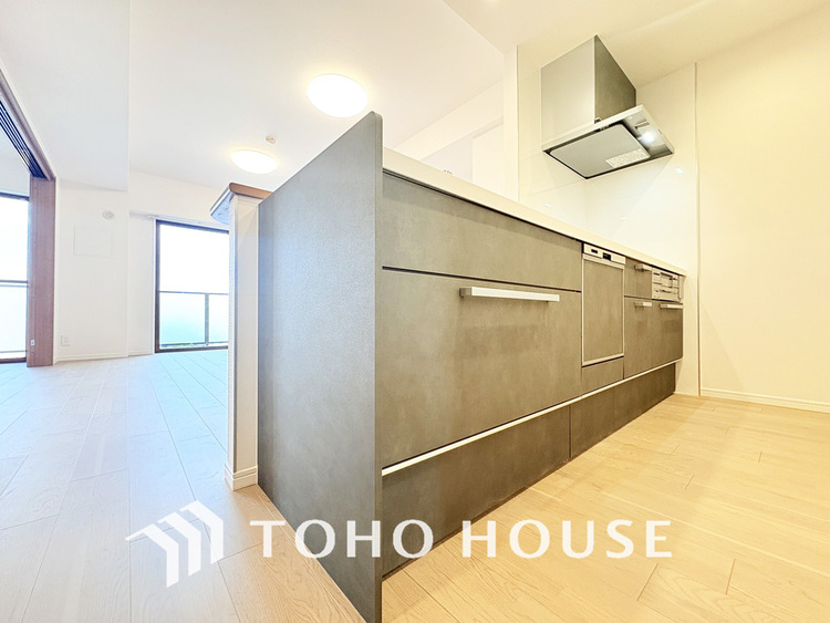 キッチン デザインと機能性を兼ね備えたシステムキッチン