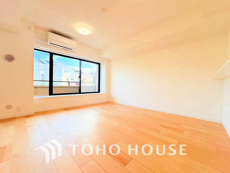 内装 家族みんなが爽やかに過ごせるように、光をたっぷり取り込んだLDK