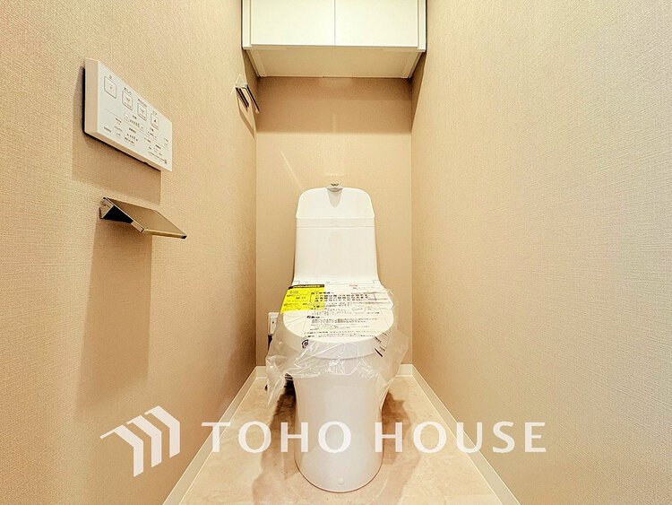 トイレ トイレには快適な温水洗浄便座付