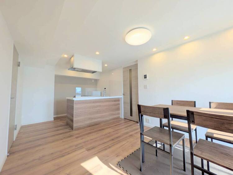 居間 快適に・伸びやかに。心の潤いを求める方々へ。