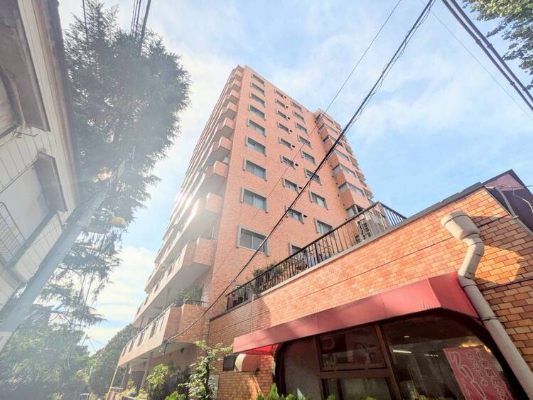 外観 飽きのこないシンプルモダンな外観です。