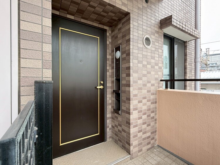 その他 清潔感のある落ち着いた雰囲気の玄関です。