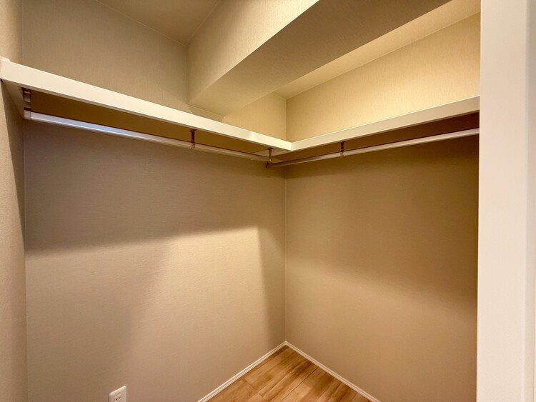 その他 収納スペースが付いていて、お部屋を広く使っていただけます。