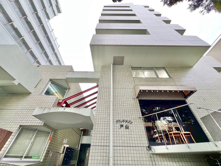 その他 飽きのこないシンプルモダンな外観です。