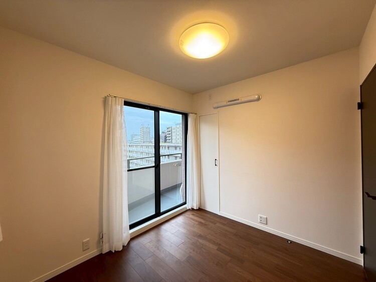 その他 清かで艶やかな時間をもたらしてくれる室内です。