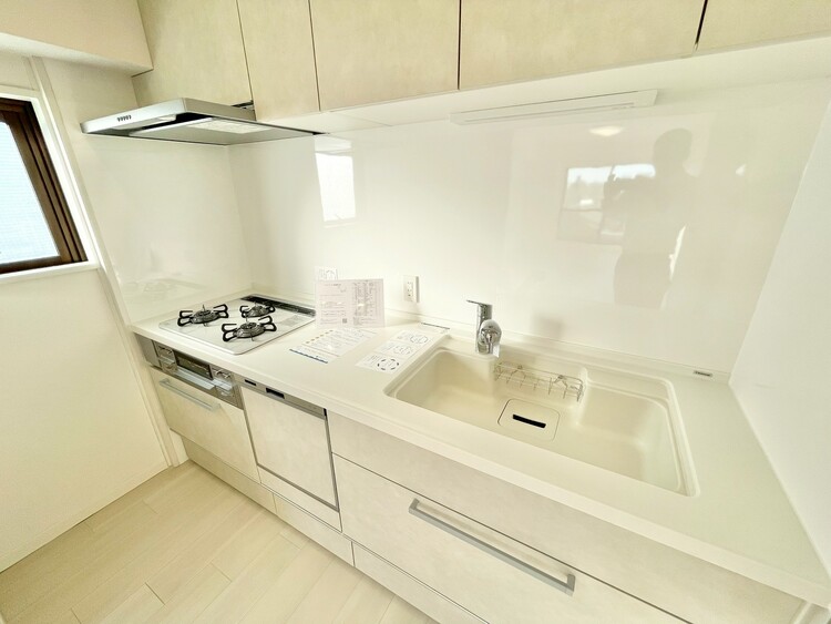 その他 使いやすくスタイリッシュなキッチン空間になっております。