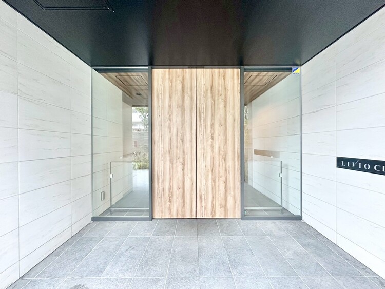 エントランス 上質感漂う玄関アプローチです。