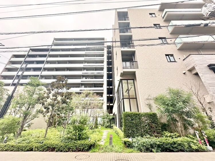 外観 忙しく過ぎゆく日常を置き去るほど、ゆったりした時間が流れる住環境。