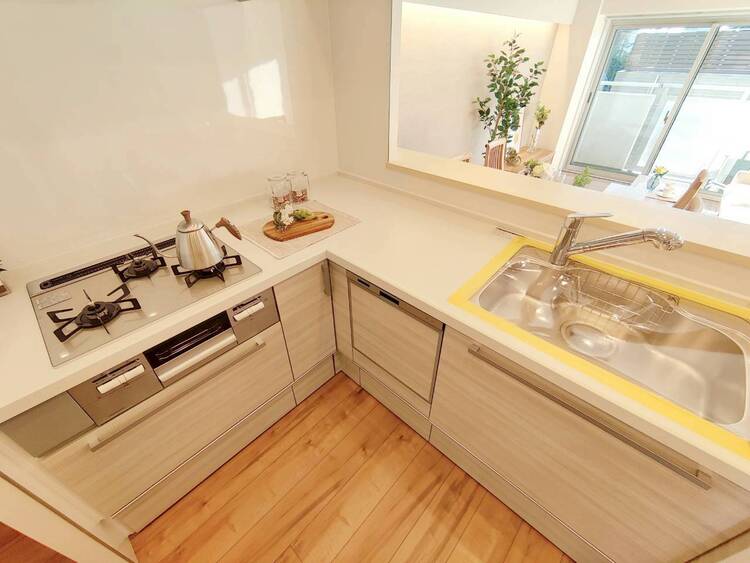 その他 開放感のあるキッチンスペース。調理をしながら、会話も弾みそうですね。