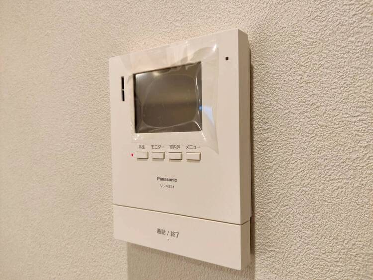その他 誰が来てもわかる様にモニター付きインターホンを設置。