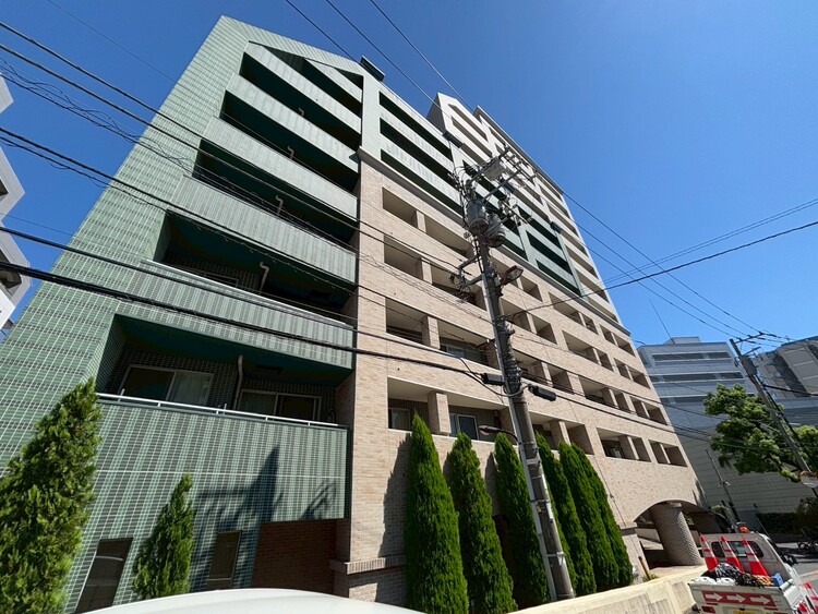 外観 飽きのこないシンプルモダンな外観です。