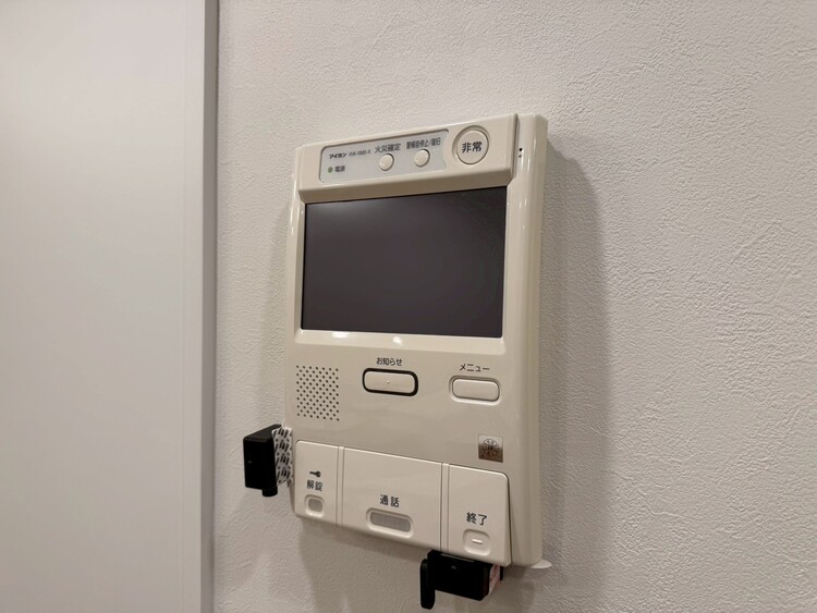 その他 誰が来てもわかる様にモニター付きインターホンを設置。