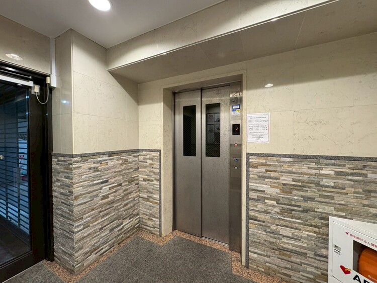 その他 エレベーター完備のため荷物が多くなっても安心。