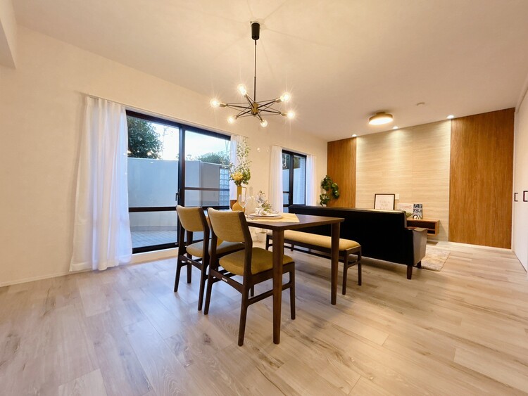 その他 通風・採光に優れ、心地よい光と風が溢れています。