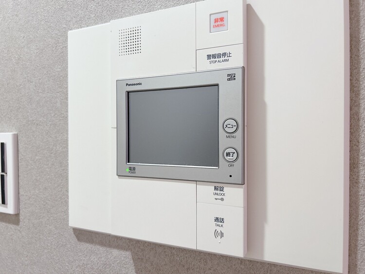 その他 誰が来てもわかる様にモニター付きインターホンを設置。