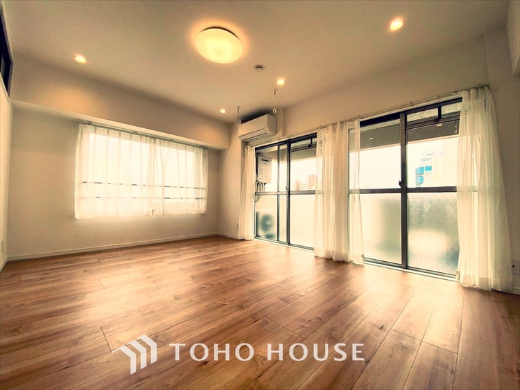 内装 【LIVING】◆simple is best◆無駄のない綺麗なつくりのリビングルームであなただけの暮らしを。