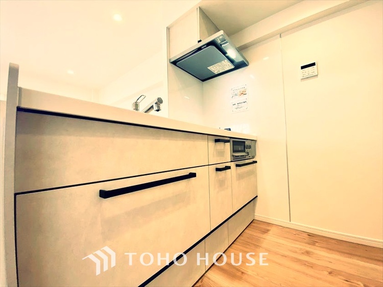 キッチン 【KITCHEN】◆Happy◆愛情たっぷりのお料理で家族にHappyを。システムキッチンがあなたをサポートしてくれます。