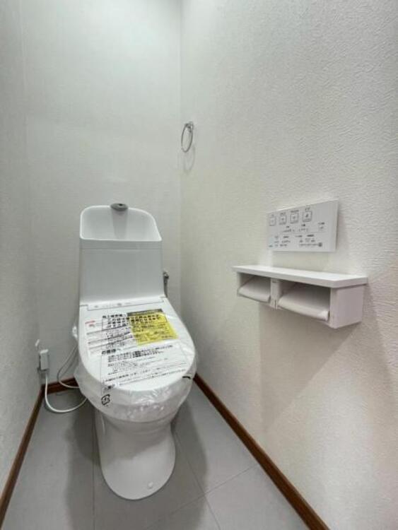 トイレ 毎日使うトイレは落ち着きと清潔感のあるデザイン